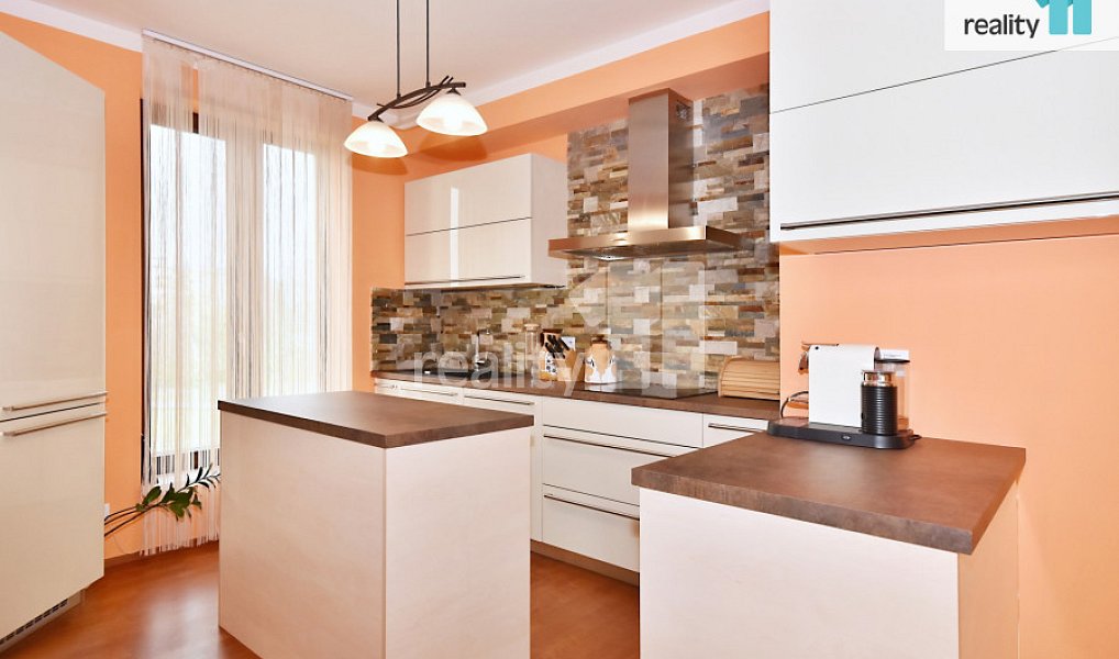 Prodej bytu 4+kk 93 m², Praha – náhled fotky 11