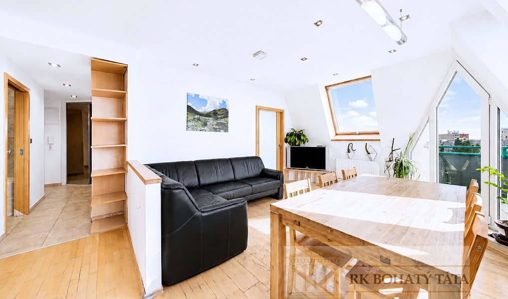 Prodej bytu 4+kk 103 m², Praha – náhled fotky 2