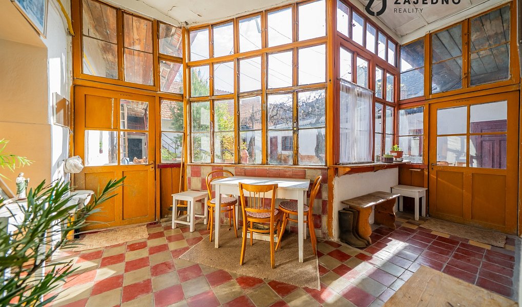 Prodej domu 160 m² s pozemkem 1 215 m², Křepice – náhled fotky 2