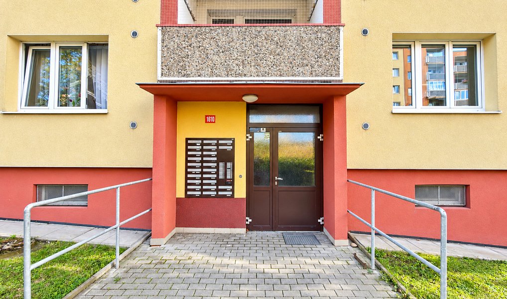 Prodej bytu 1+kk 20 m², Kadaň – náhled fotky 16