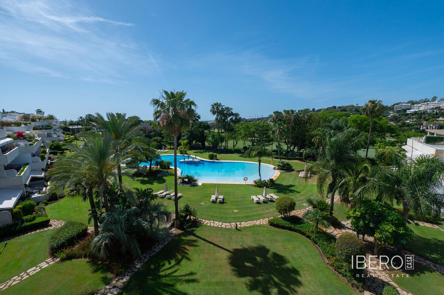 Piso 5+kk – Marbella, Nueva Andalucía - Vista 3