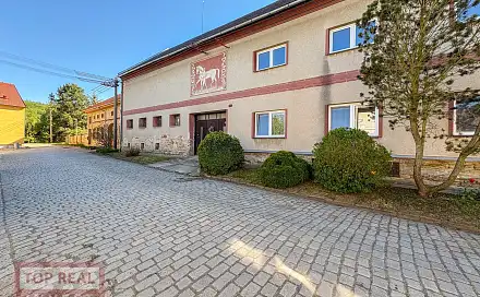 Prodej domu 319 m² s pozemkem 2 240 m², Šelešovice, okres Kroměříž