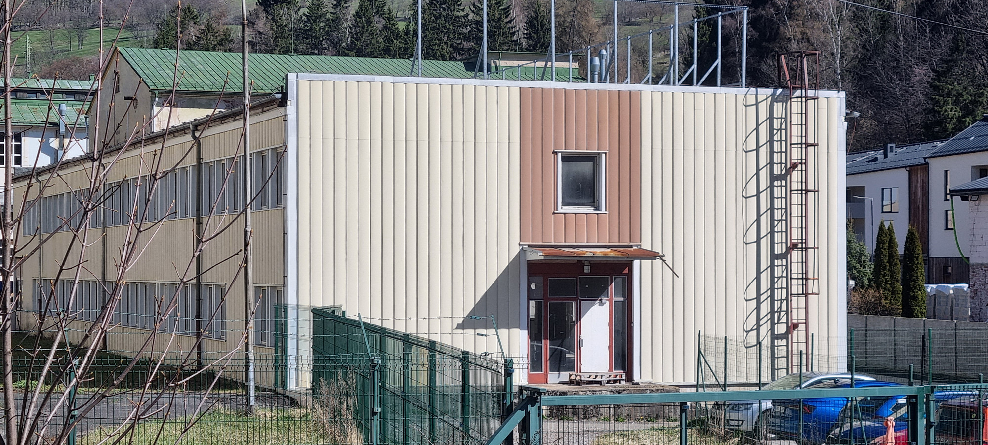 Prodej výrobních prostor 1 540 m² — photo 2
