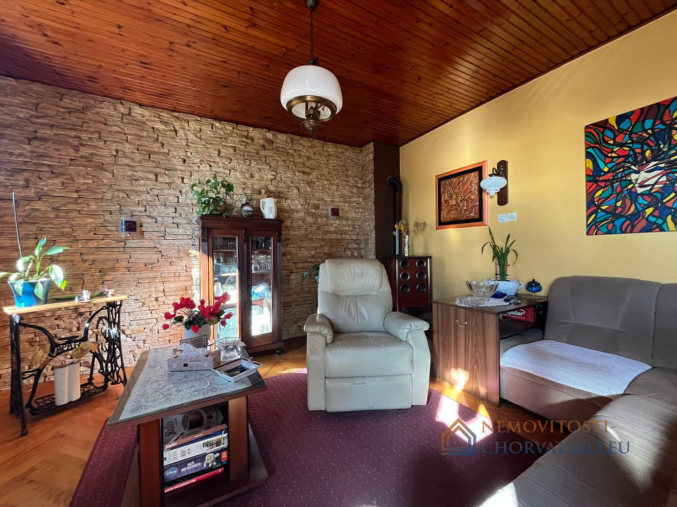 Prodej domu 250 m² s pozemkem 1 340 m² - Aanzicht 6