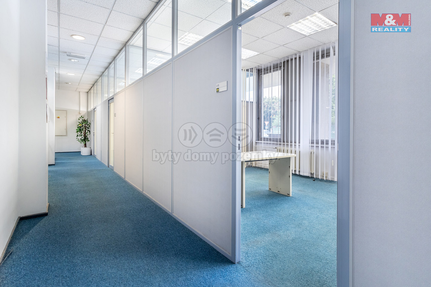 Pronájem kanceláře 340 m² – fotografie 2