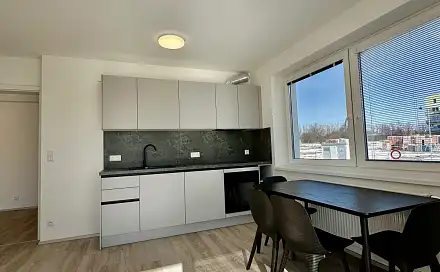 Pronájem bytu 2+kk 50 m²