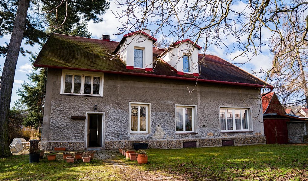 Prodej domu 291 m² s pozemkem 2 236 m², Dubí – náhled fotky 28