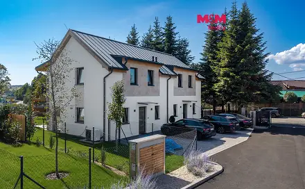 Prodej domu 118 m² s pozemkem 324 m², Nespeky - Městečko, okres Benešov