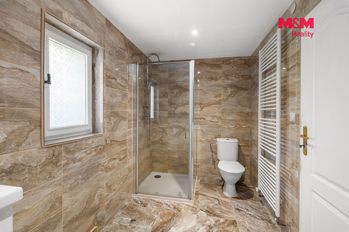 Prodej domu 156 m² s pozemkem 136 m² — photo 2