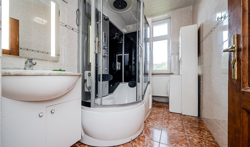 Prodej domu 199 m² s pozemkem 2 496 m², Petrovice u Karviné – náhled fotky 7