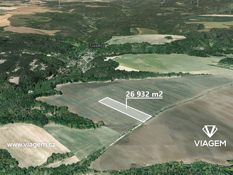 Prodej pole 8 977 m²