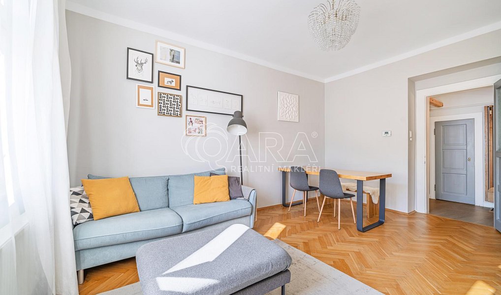 Prodej bytu 3+1 77 m², Praha – náhled fotky 2