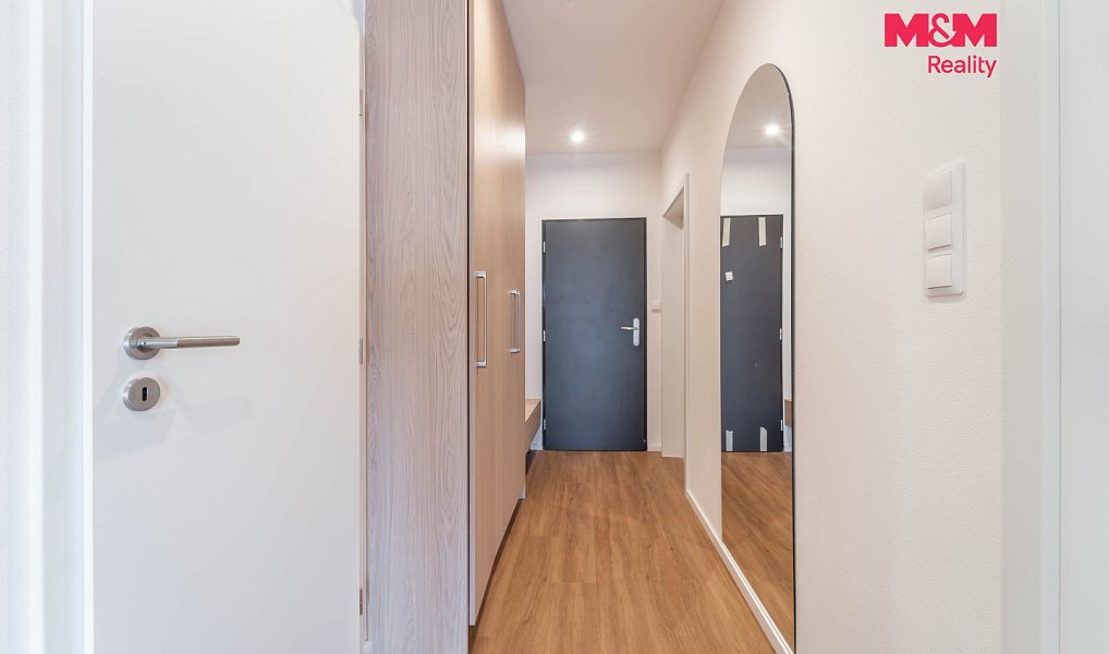 Prodej bytu 4+kk 96 m², Rokycany – náhled fotky 24
