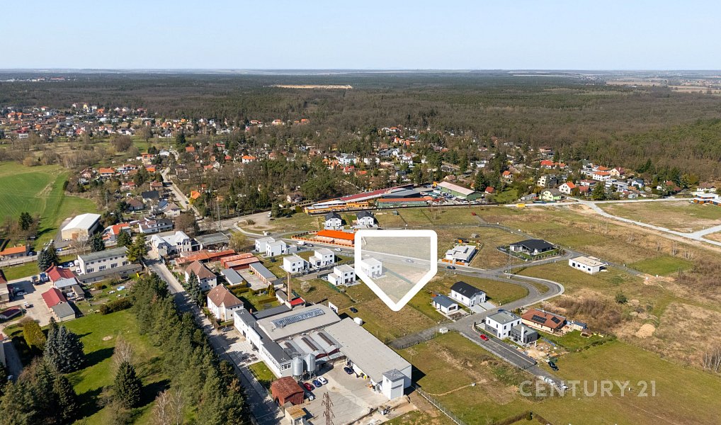 Prodej stavebního pozemku 750 m², Káraný – náhled fotky 3