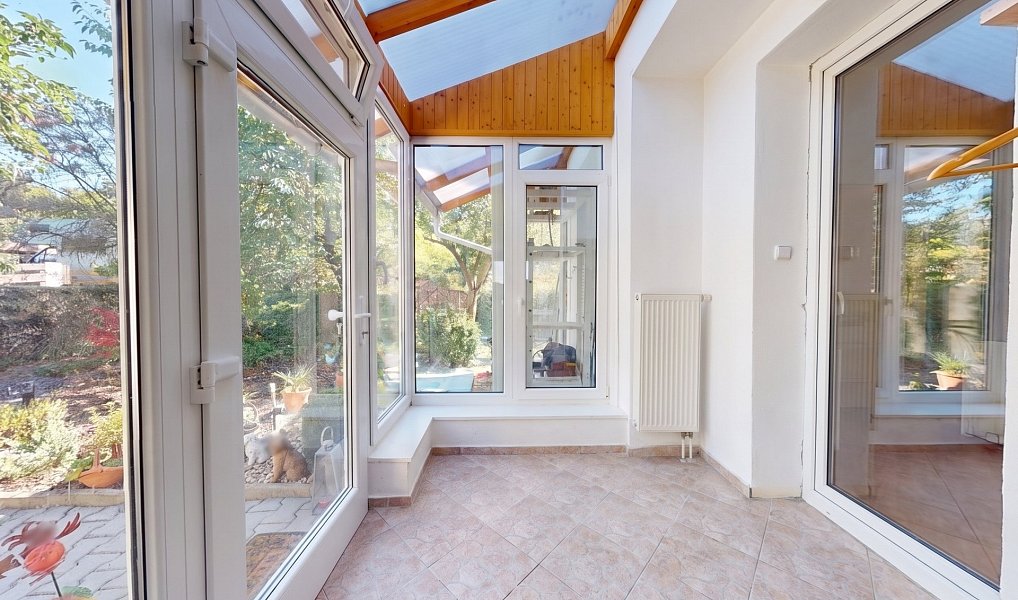 Prodej domu 215 m² s pozemkem 671 m², Střelice – náhled fotky 2