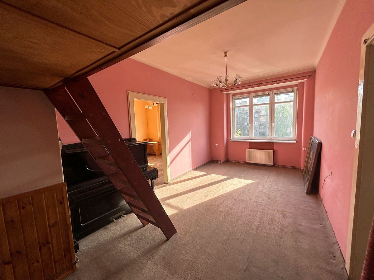 Pronájem bytu 2+1 65 m² – fotografie 2