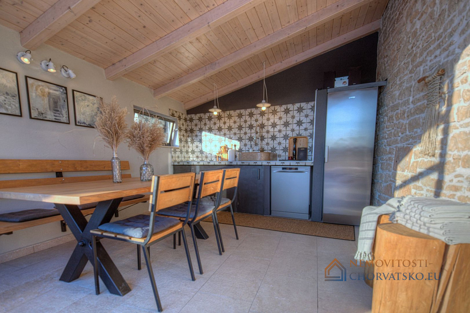 Prodej domu 136 m² s pozemkem 350 m² - Więcej