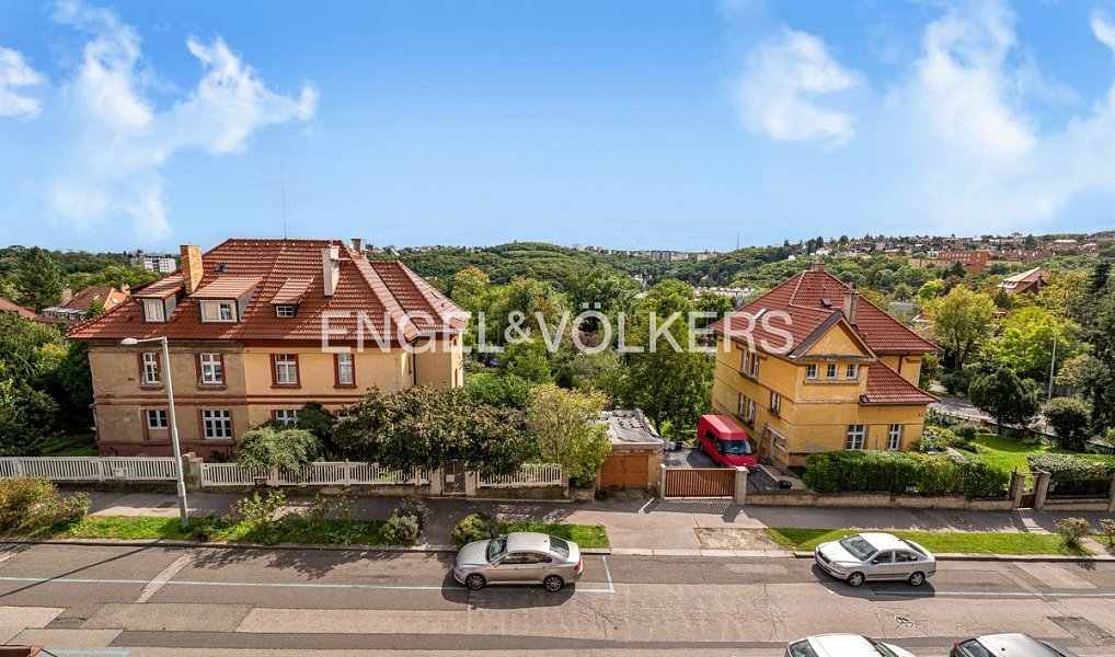 Prodej domu 255 m² s pozemkem 740 m², Praha – náhled fotky 18