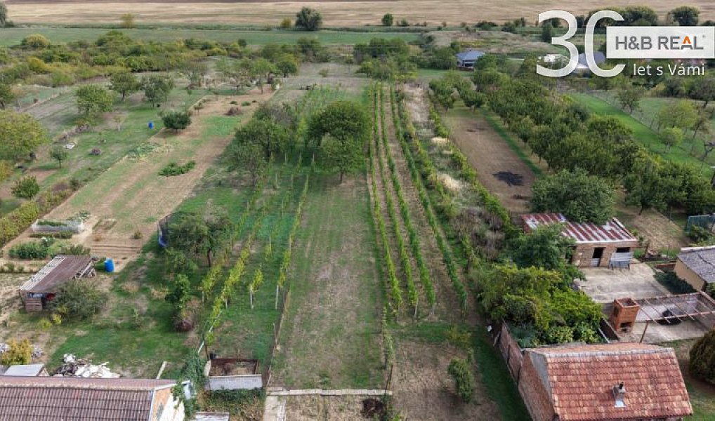 Prodej domu 180 m² s pozemkem 1 822 m², Tvrdonice – náhled fotky 7
