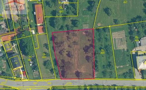 Prodej stavebního pozemku 1 563 m², Lešná - Perná, okres Vsetín