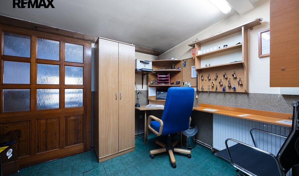 Prodej ubytovacího objektu 435 m², Hřensko – náhled fotky 40