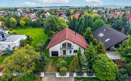 Prodej domu 244 m² s pozemkem 1 000 m², Březovská, Zvole, okres Praha-západ