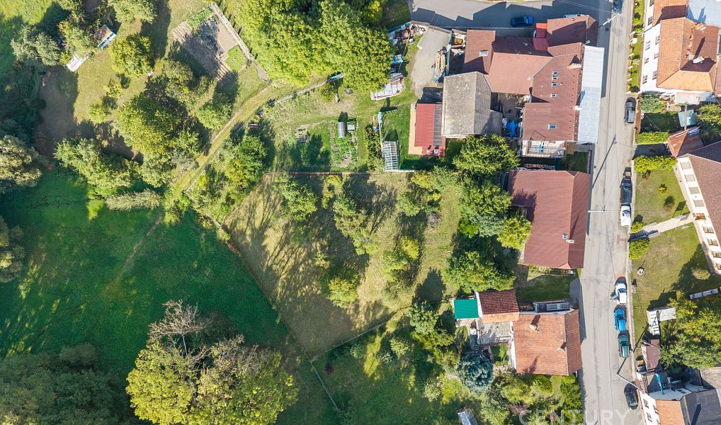 Prodej chaty/chalupy 310 m² s pozemkem 2 159 m², Kněževes – náhled fotky 21