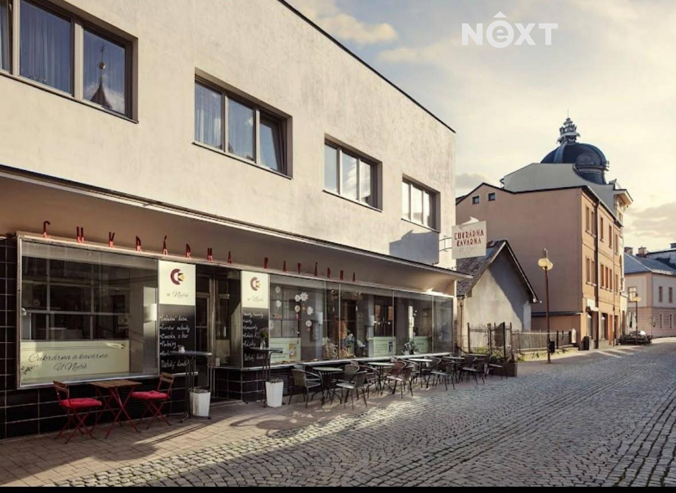 Pronájem obchodních prostor 152 m² — photo 2