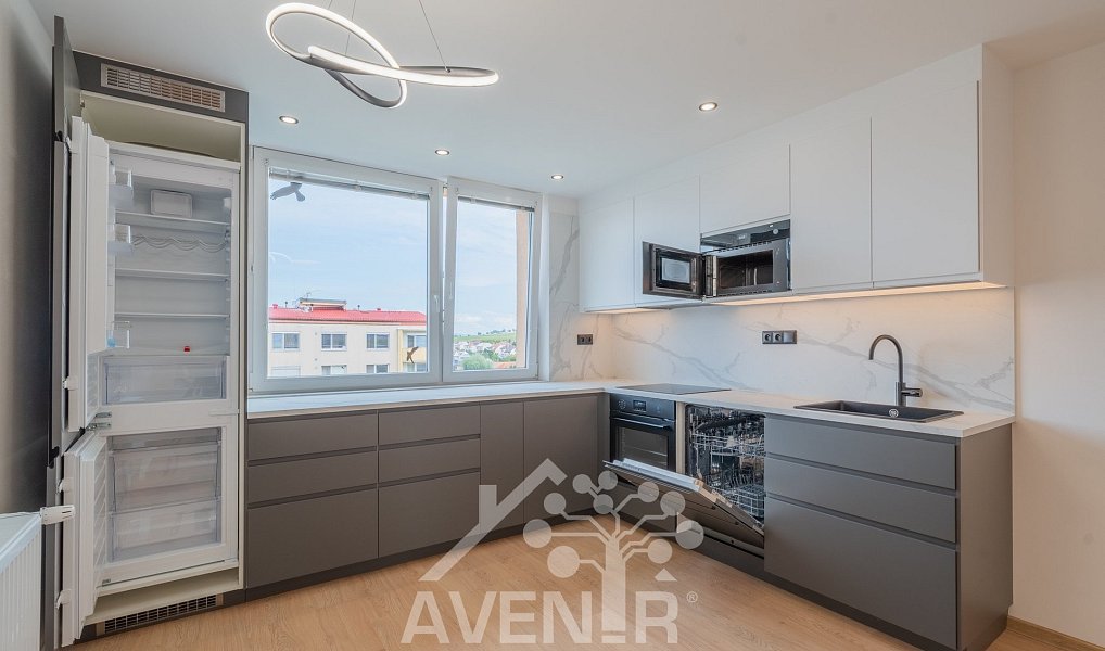 Prodej bytu 4+kk 72 m², Napajedla – náhled fotky 26