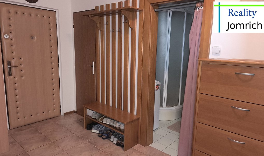 Prodej bytu 2+1 65 m², Liberec – náhled fotky 21