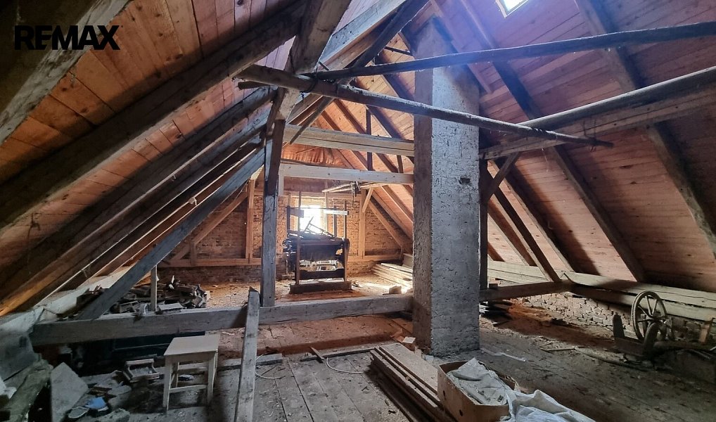 Prodej chaty/chalupy 164 m² s pozemkem 285 345 m², Vsetín – náhled fotky 27