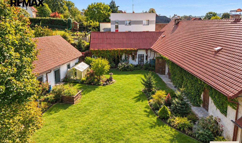 Prodej chaty/chalupy 330 m² s pozemkem 1 643 m², Sklené nad Oslavou – náhled fotky 8