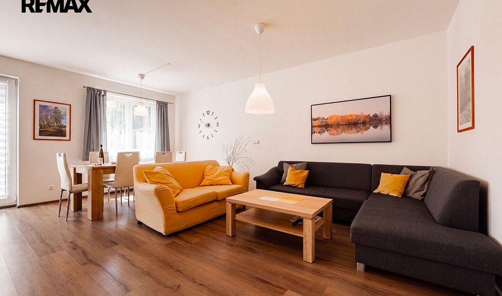 Prodej bytu 3+kk 91 m², Frymburk – náhled fotky 3