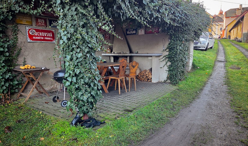 Prodej chalupy 141 m² s pozemkem 342 m², Liblín – náhled fotky 34