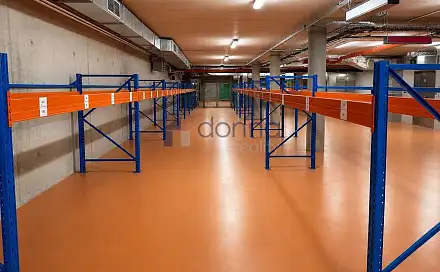 Pronájem skladovacích prostor 330 m², U Elektry, Praha 9 - Vysočany