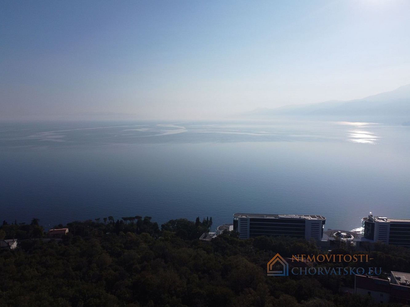 Prodej stavebního pozemku 3 530 m² - Meer