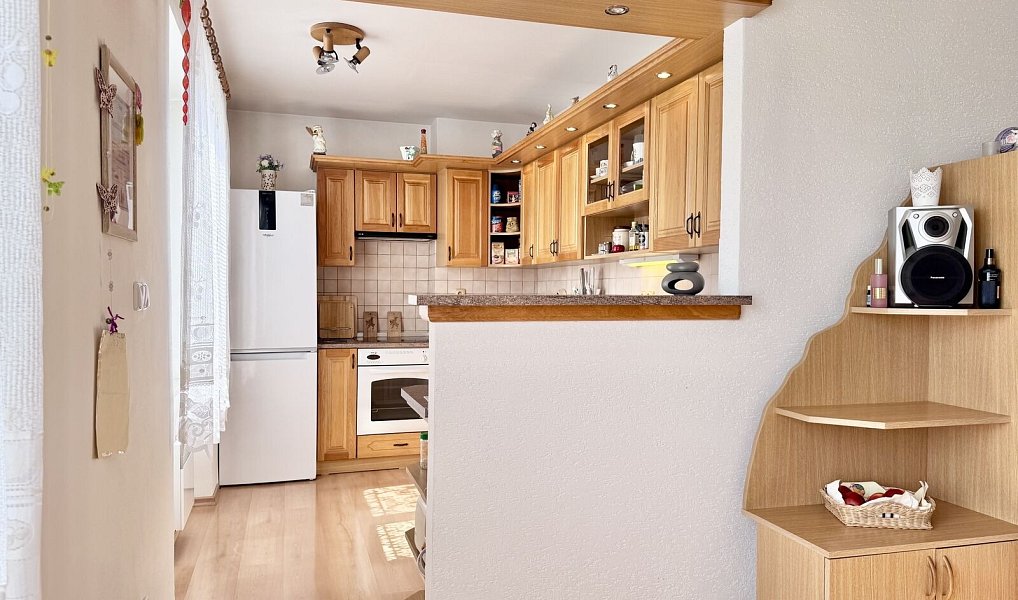 Prodej bytu 5+kk 102 m², Huzová – náhled fotky 4