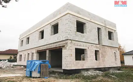 Pronájem obchodních prostor 91 m², Kostelec nad Černými lesy, okres Praha-východ