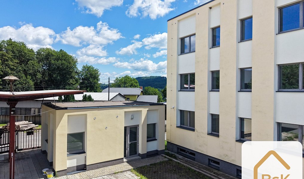 Prodej ubytovacího objektu 1 880 m², Zlatá Olešnice – náhled fotky 18