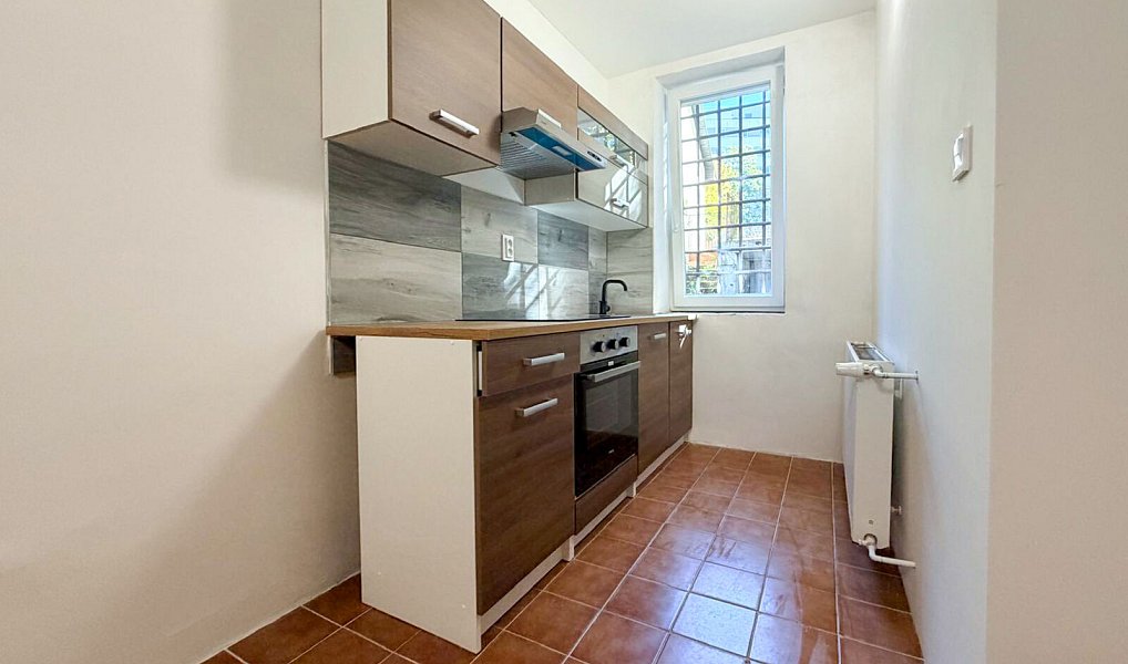 Pronájem bytu 2+kk 40 m², Sokolov – náhled fotky 3