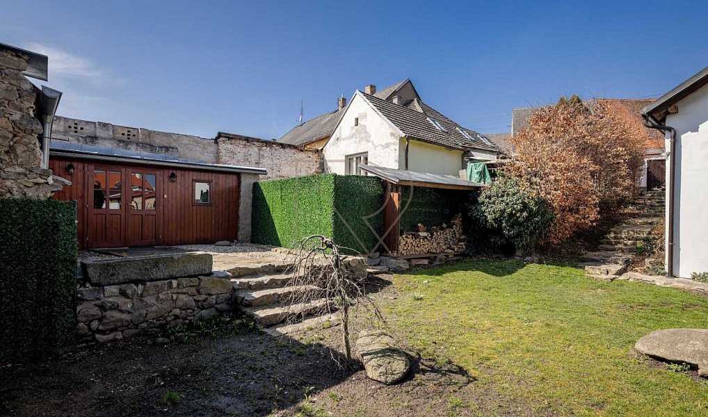 Prodej ubytovacího objektu 250 m², Sedlec-Prčice – náhled fotky 8