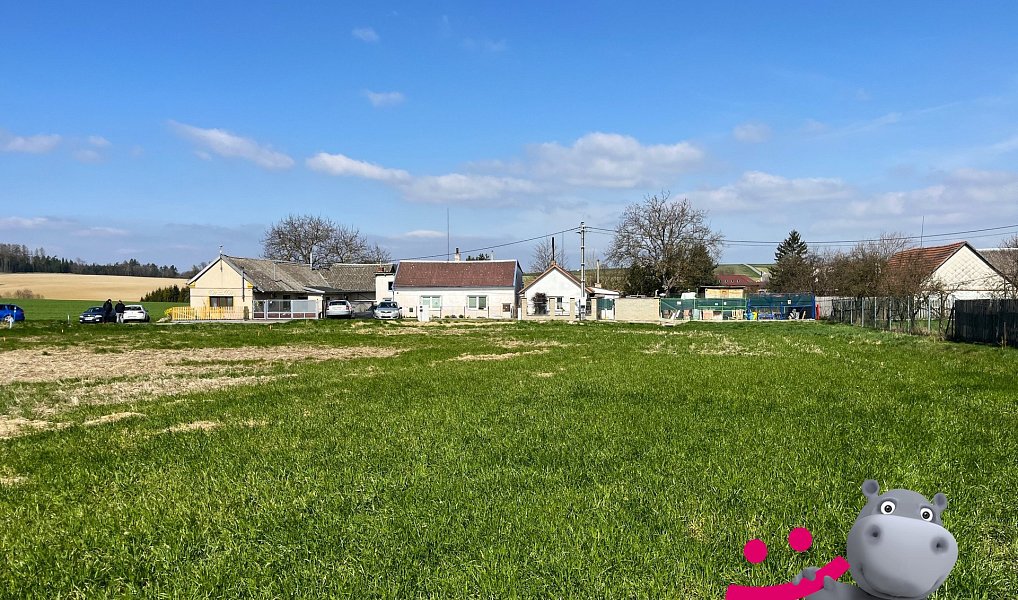 Prodej stavebního pozemku 934 m², Luká – náhled fotky 2