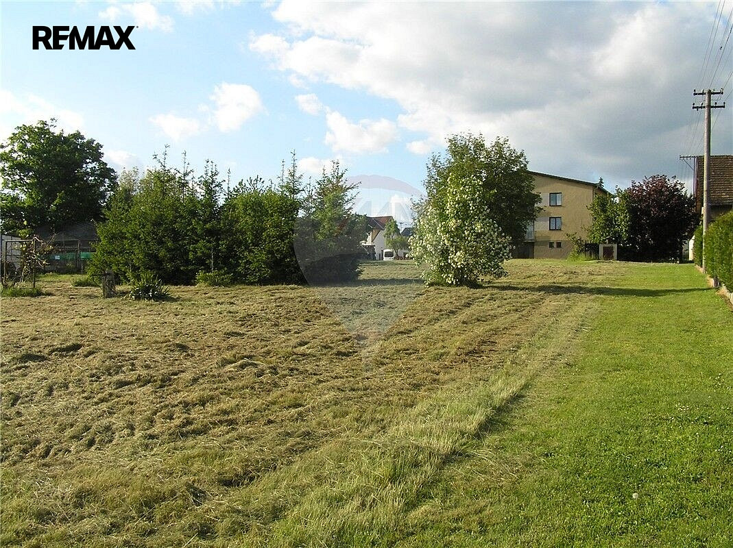 Prodej stavebního pozemku 1 492 m² – fotografie 5