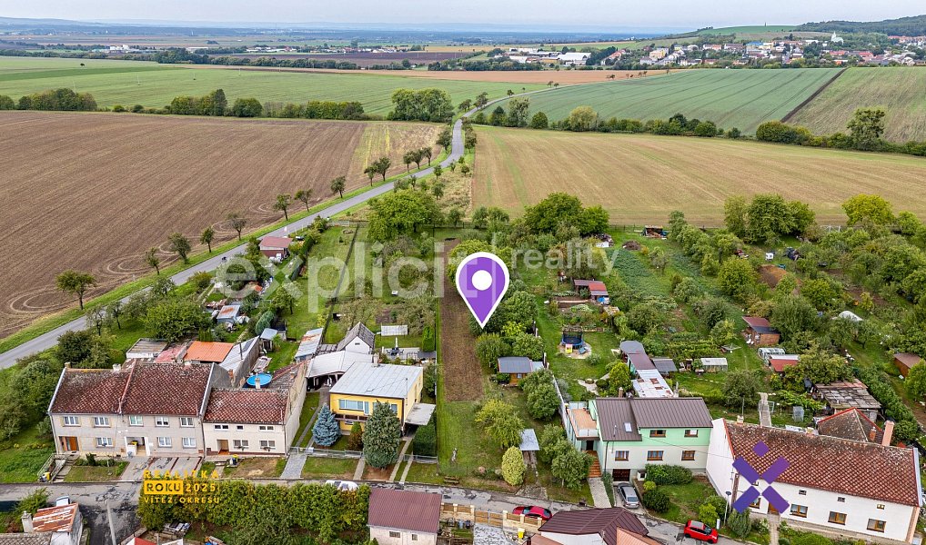 Prodej stavebního pozemku 1 825 m², Roštění – náhled fotky 2