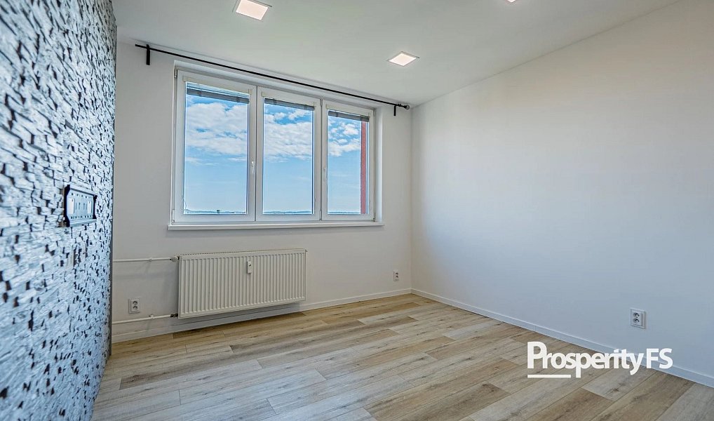 Pronájem bytu 3+kk 53 m², Ostrava – náhled fotky 2