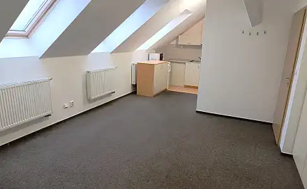 Pronájem bytu 1+kk 32 m², Družstevní, Ostopovice, okres Brno-venkov