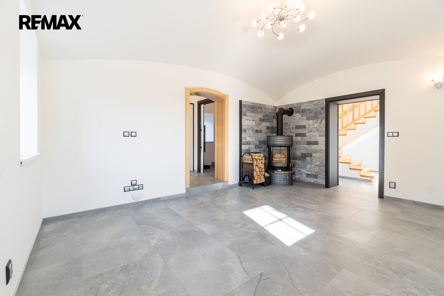 Pronájem bytu 3+1 100 m² – fotografie 5