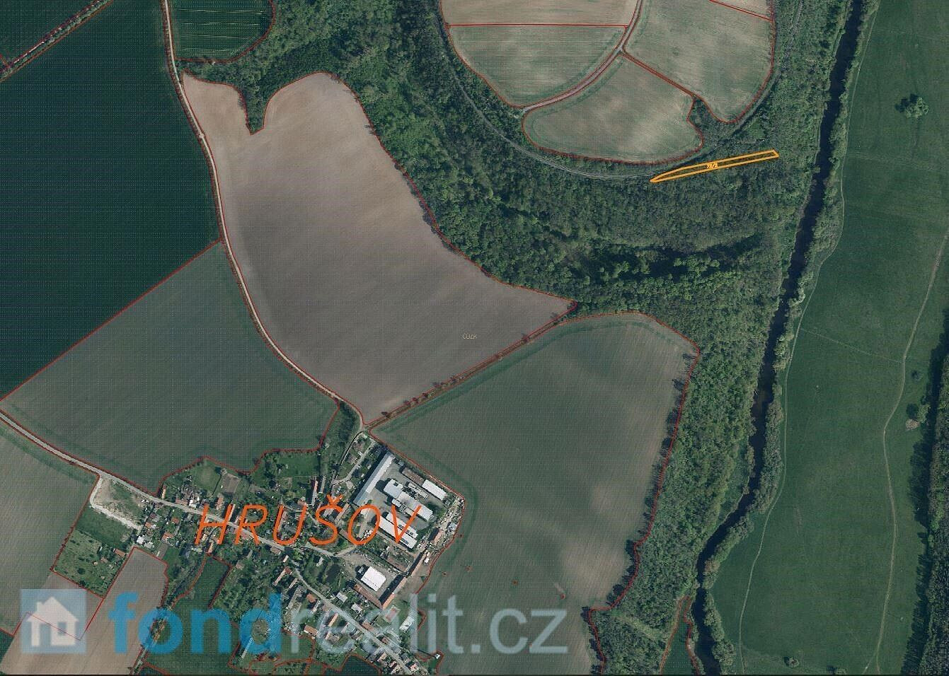 Prodej pozemku 2 524 m² – fotografie 3