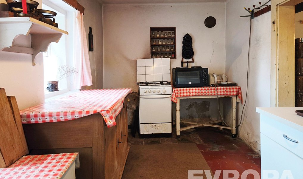 Prodej domu 203 m² s pozemkem 1 175 m², Růžová – náhled fotky 9