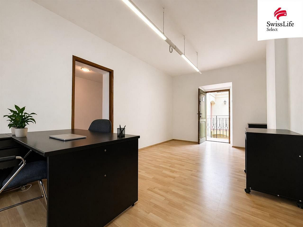 Pronájem kanceláře 39 m² – fotografie 3